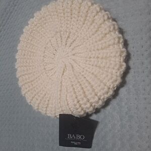 Women's Ivory Knit Beret.BA-BO. Made In Italy. One Size.
